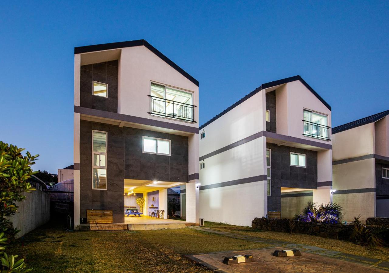 Haevichi Private Pension Seogwipo Exterior foto